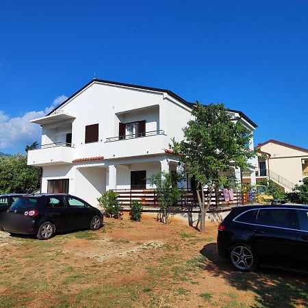 Apartmani Malo More Seline ภายนอก รูปภาพ