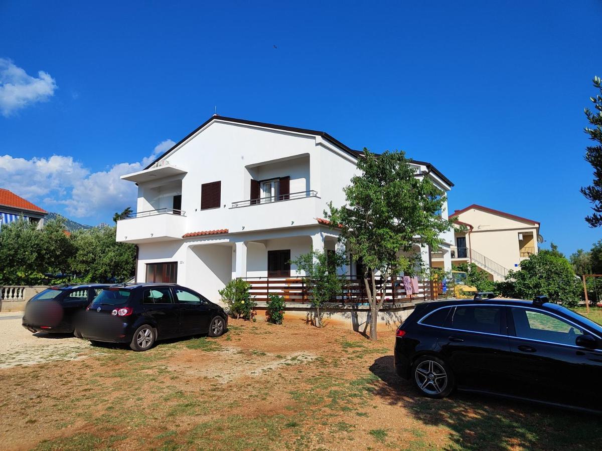Apartmani Malo More Seline ภายนอก รูปภาพ
